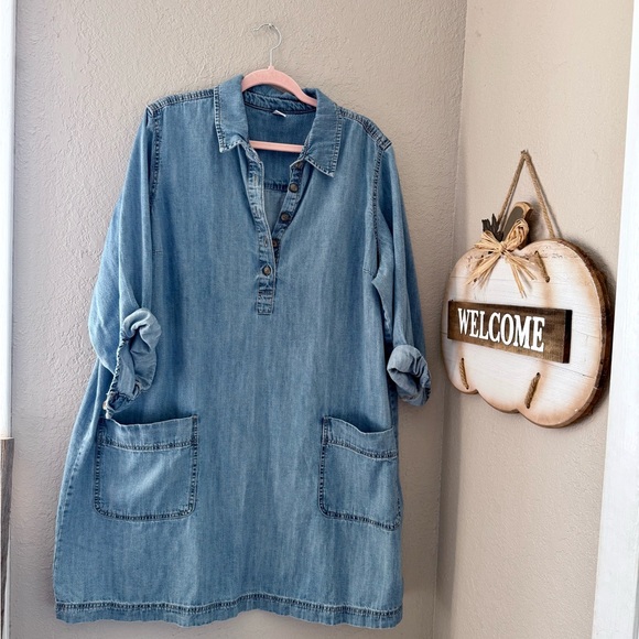 Old Navy Blue Denim Dress - Picture 1 of 6